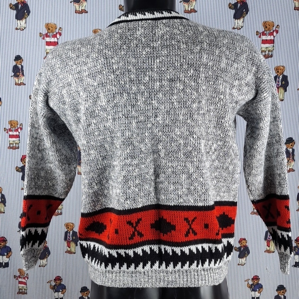 Vintage Adele Knitwear tribal arrows grampa gray & red Med chunky knit sweater - Picture 3 of 7